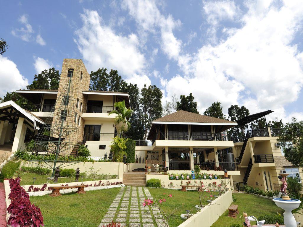 Seascape Resort Batangas Exterior foto